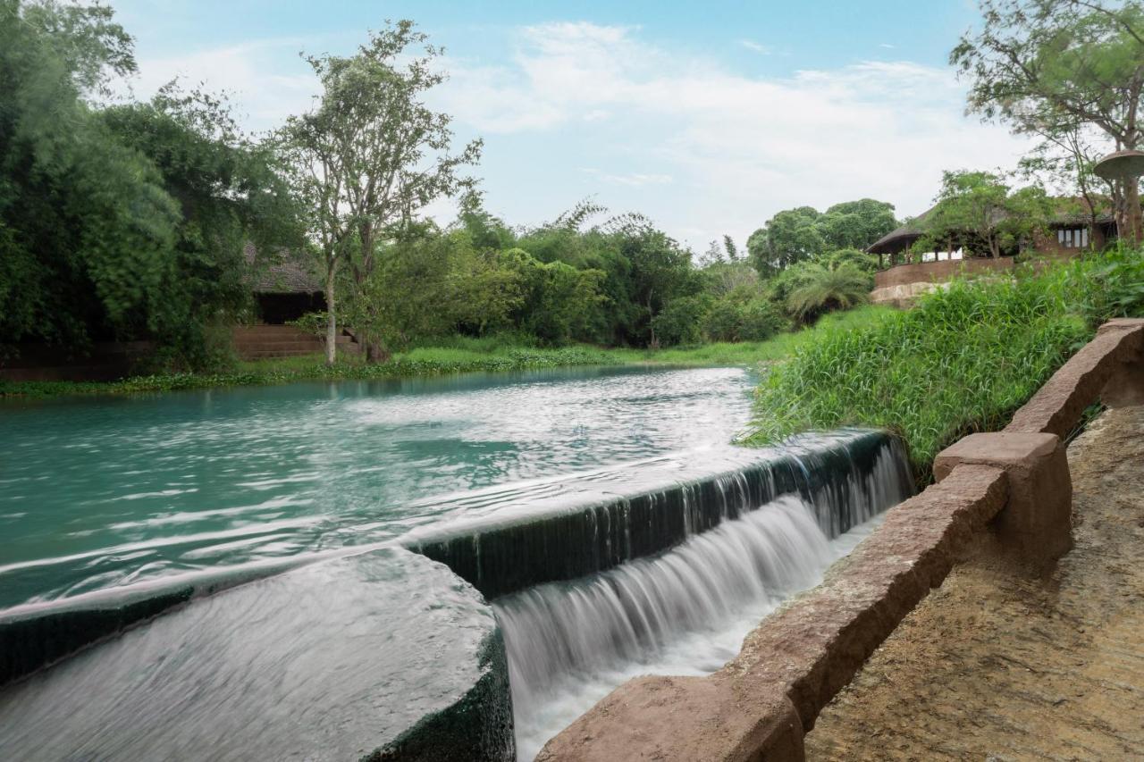 Hampi'S Whiskers Resort Esterno foto